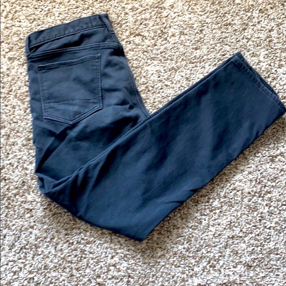Men’s Banana Republic jeans in Charcoal.